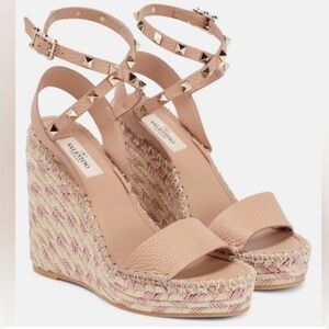 Valentino Rockstud NIB Rose Canelle